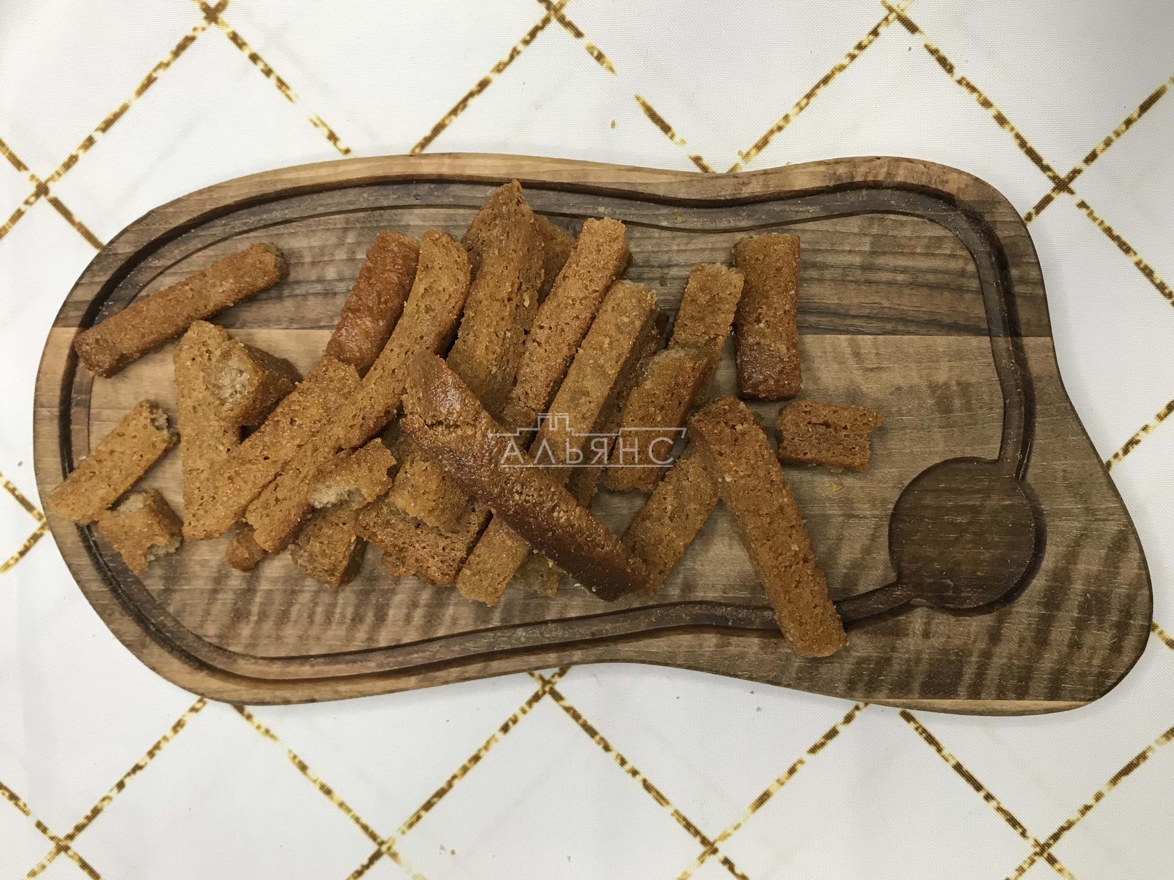 Деревенские гренки с чесноком в Ивантеевке