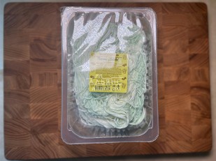 Арахис со вкусом сыра с чесноком: Сыр Чечил паутинка (васаби)  500 гр.