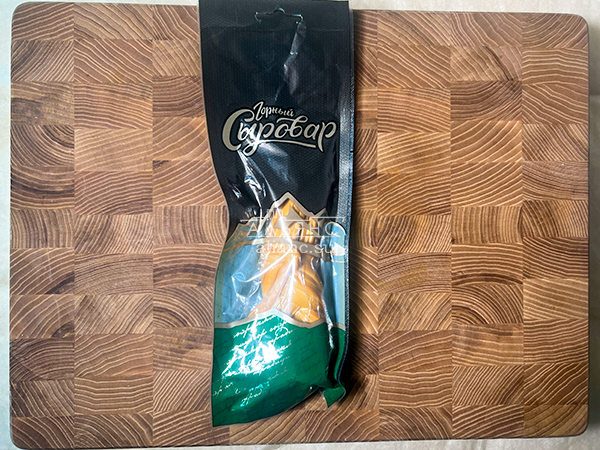 Сыр 100 гр ГОРНЫЙ СЫРОВАР (Косичка копчёная) в Ивантеевке