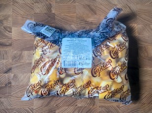 Сыр 1 кг ГОРНЫЙ СЫРОВАР (Паутинка с паприкой): Сыр 1 кг ГОРНЫЙ СЫРОВАР (Бочонок копчёный с паприкой)